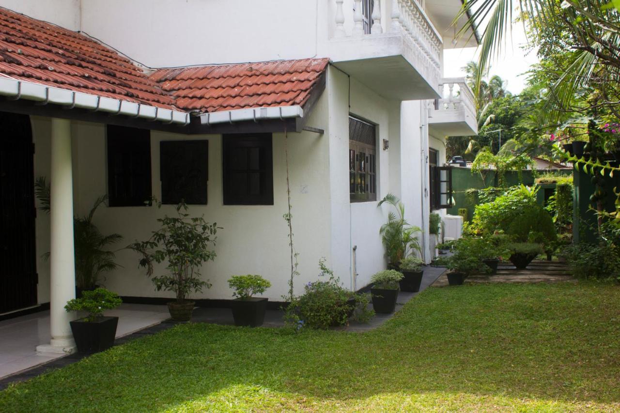 Airport Gateway Residence Negombo Exteriör bild